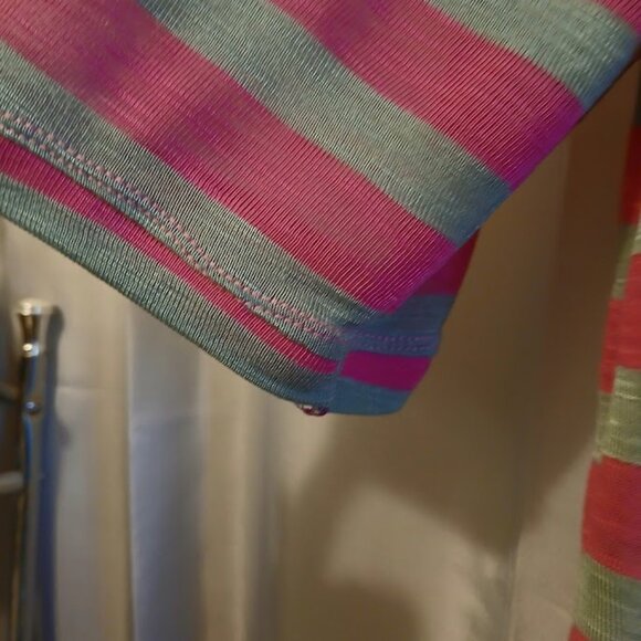 NEW Sheer Super soft Stripe Scoop neck T-shirt womens M Bright pink Gray Raglan - Picture 3 of 8